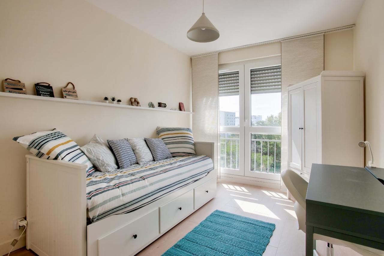 Escapade Sur L'Ile De Nantes Avec Vue Sur La Loire Apartment Bagian luar foto