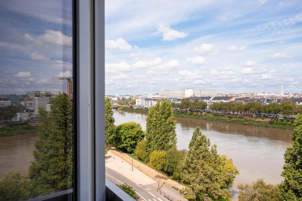 Escapade Sur L'Ile De Nantes Avec Vue Sur La Loire Apartment Bagian luar foto